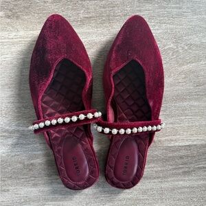 Torrid Burgundy Velvet pearl flats /size 11.5WW
